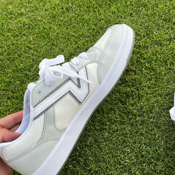 Vans Lowland Leather Shoes - Picture 8 of 10